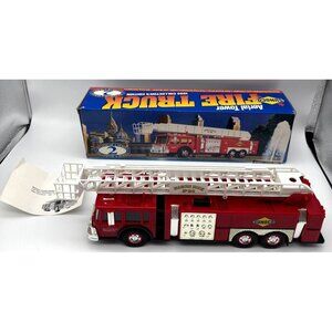 SUNOCO Aerial Tower Fire Truck 1995 Collector's Edition Second 2nd In Series NIB